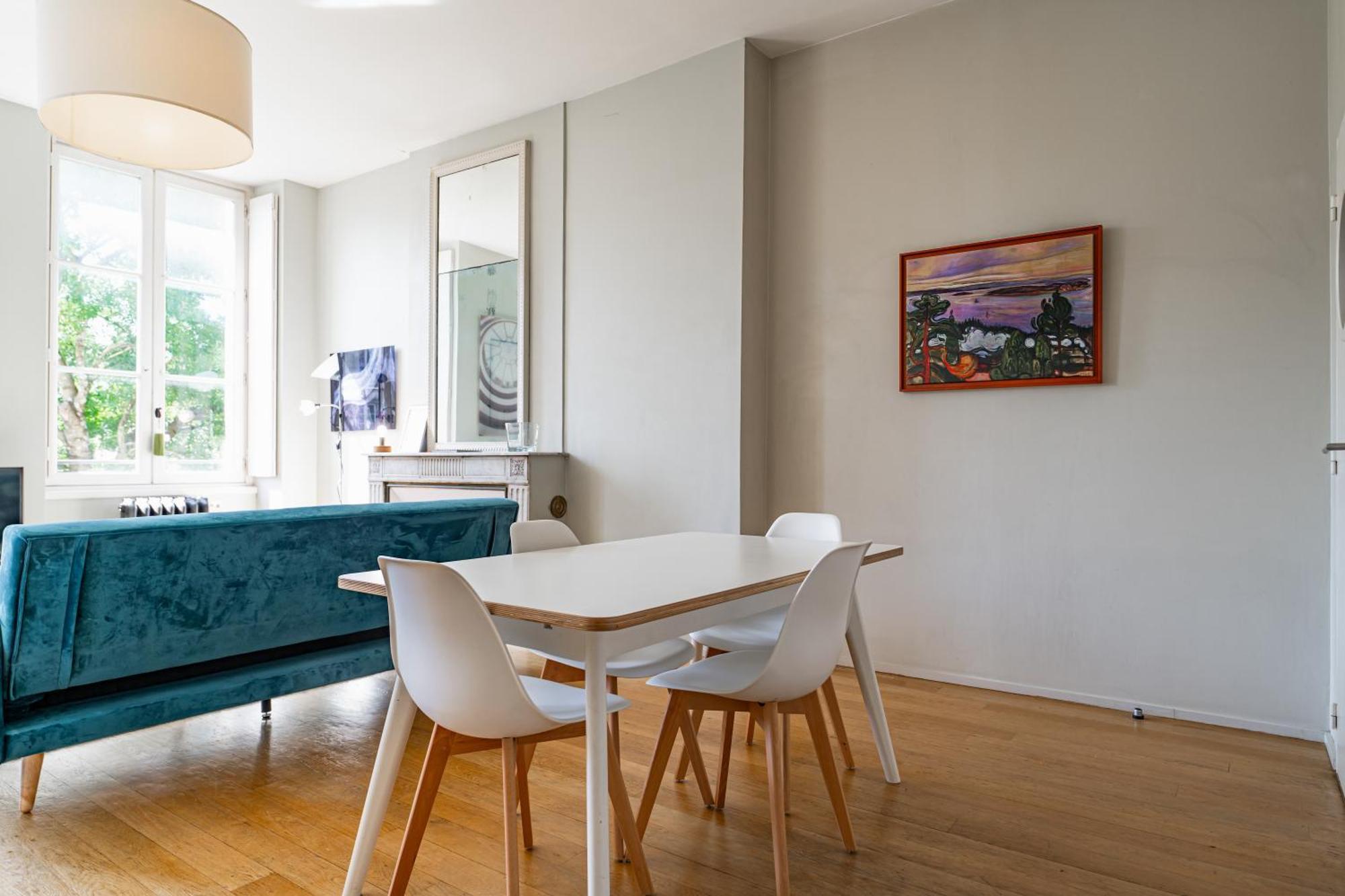 Appartement T3 De Prestige Proche Du Jardin Public De Bordeaux Exteriör bild