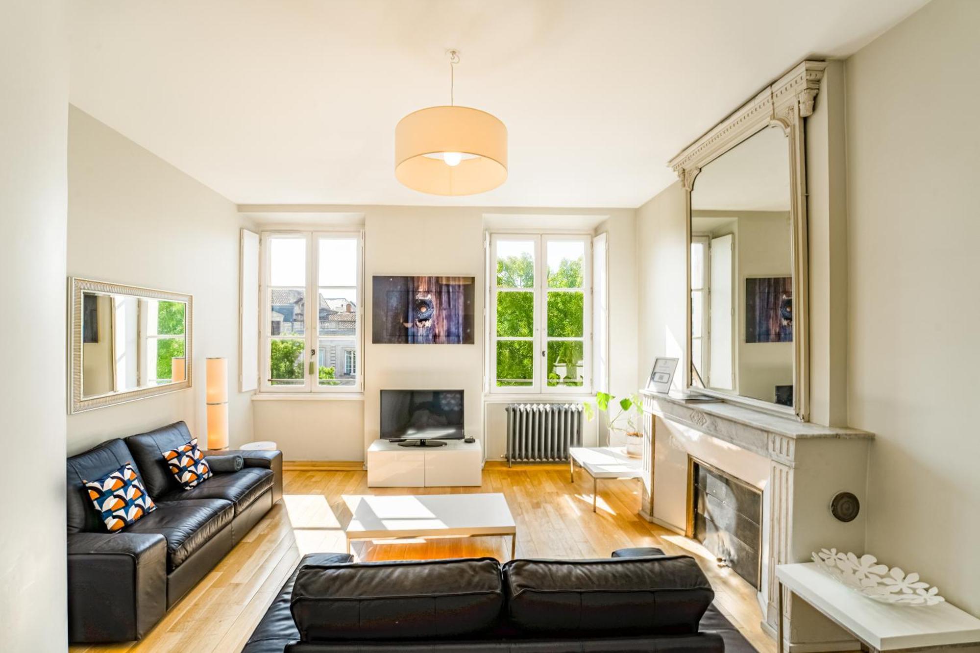 Appartement T3 De Prestige Proche Du Jardin Public De Bordeaux Exteriör bild