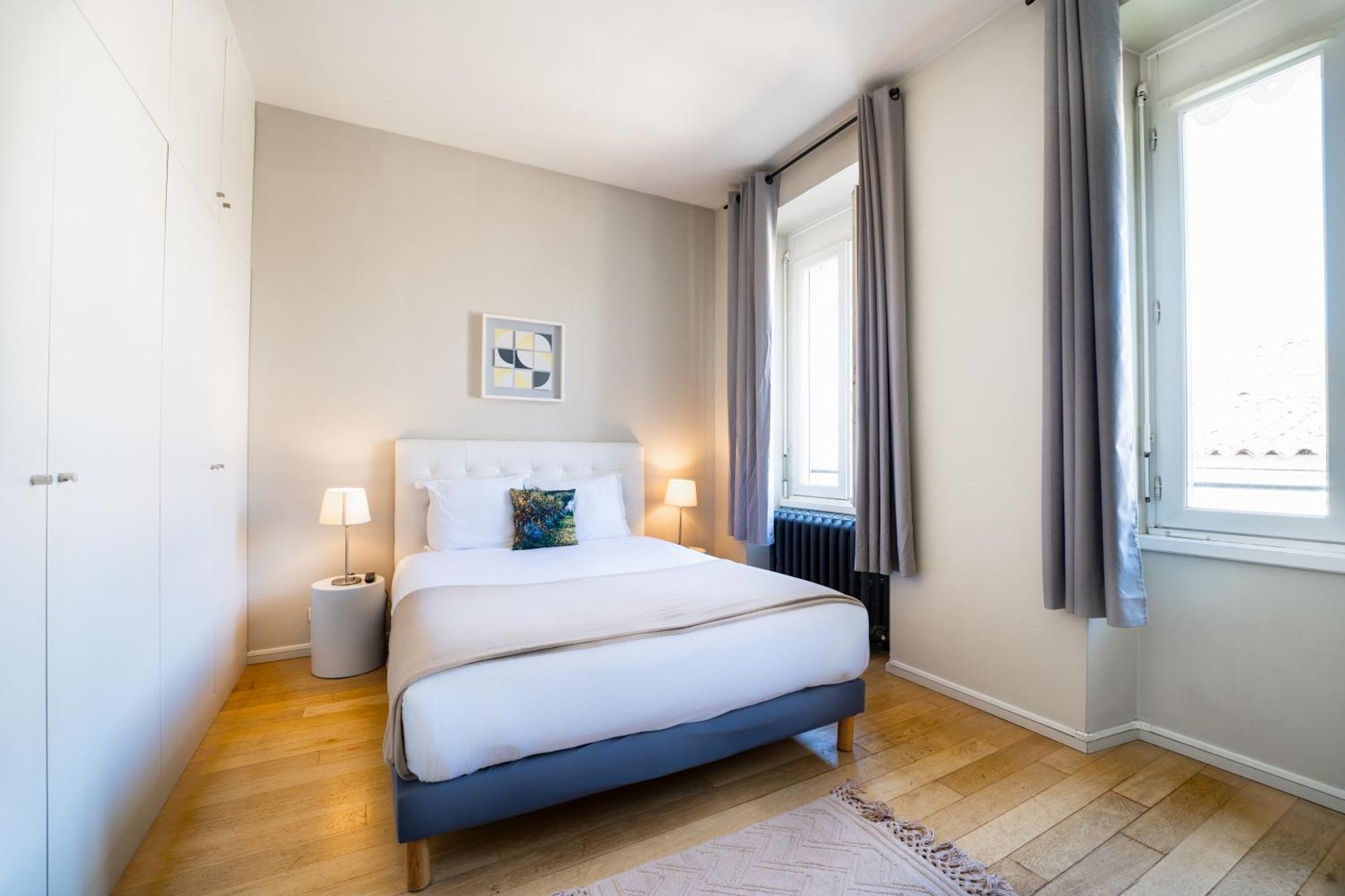 Appartement T3 De Prestige Proche Du Jardin Public De Bordeaux Exteriör bild